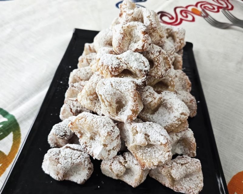 Cooking Class with lunch or dinner - Cannolo at the end: decorating and tasting