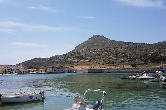 Cruise Favignana - Levanzo - On Board: Lunch, Water, Restroom, and Crew Energy