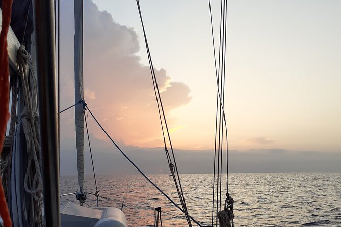 Daily Sailing Tour in Palermo with lunch. - Sicilian Lunch Onboard: What You’re Eating and Why It’s Worth It
