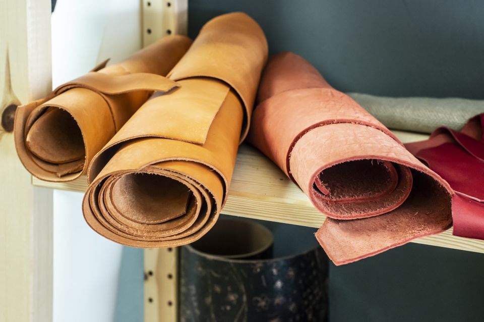 Design and Craft with Leather in Palermo - Designing and marking your leather with Italian craft methods