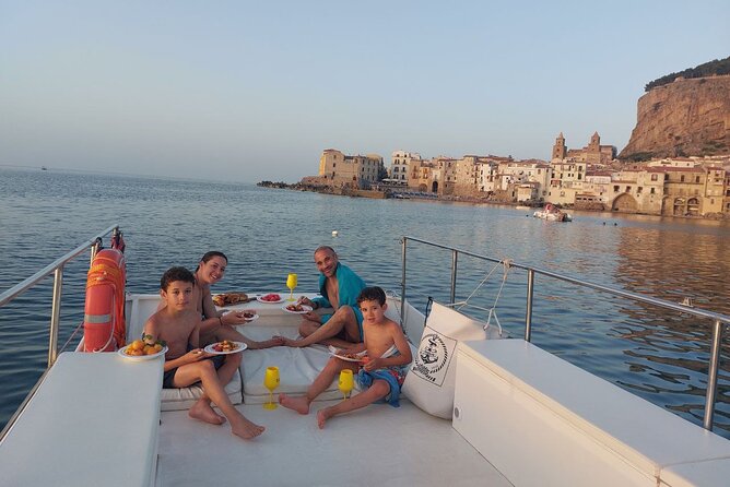 Discovering Cefalù's Coastline Activity on a Mini Catamaran - Drinks, Snacks, and the On-Board Vibe That Makes Time Fly
