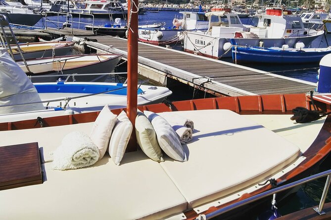 Discovering Lipari by boat (Private tour) - Pietra Lunga and Pietra Menalda: volcanic necks from the sea