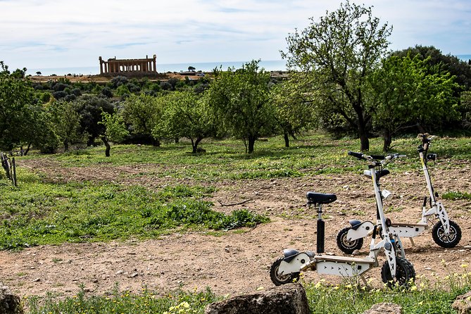 Electric scooter tour inside the Valley of the Temples Agrigento - Meeting point reality: why you should show up early