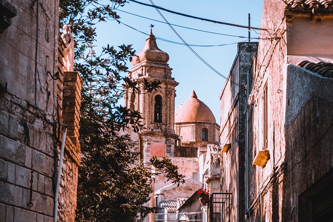 Erice walking-tour, the ancient village and local products (all incl) - San Giuliano and the Eclectic Taste Below Venus