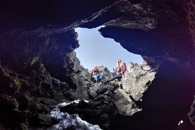 Etna Alcantara tour: the majestic lava landscape - Starting the day in Messina before the volcano