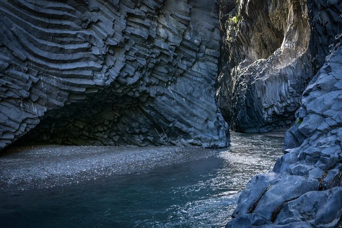 Etna and Alcantara Gorges Excursion - Weather and Visibility: When Fog or Snow Changes the Etna View