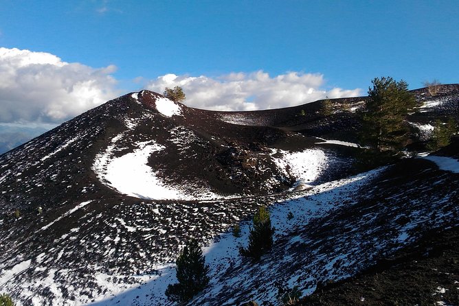 Etna and Taormina con pranzo - Stop 1: Mount Etna crater hiking around 2000m