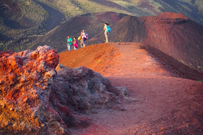 Etna at sunset - 4x4 tour with Sicilian sweet aperitif - 4x4 Sunset on Mount Etna: the real reason to go