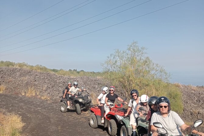 Etna Easy Tour - The lava quarry and off-road moments: what to expect on the ground