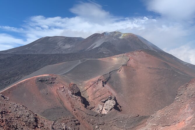 Etna excursion 3000 meters with 4x4 cable car and Trekking - Fitness, altitude comfort, and who this tour fits best