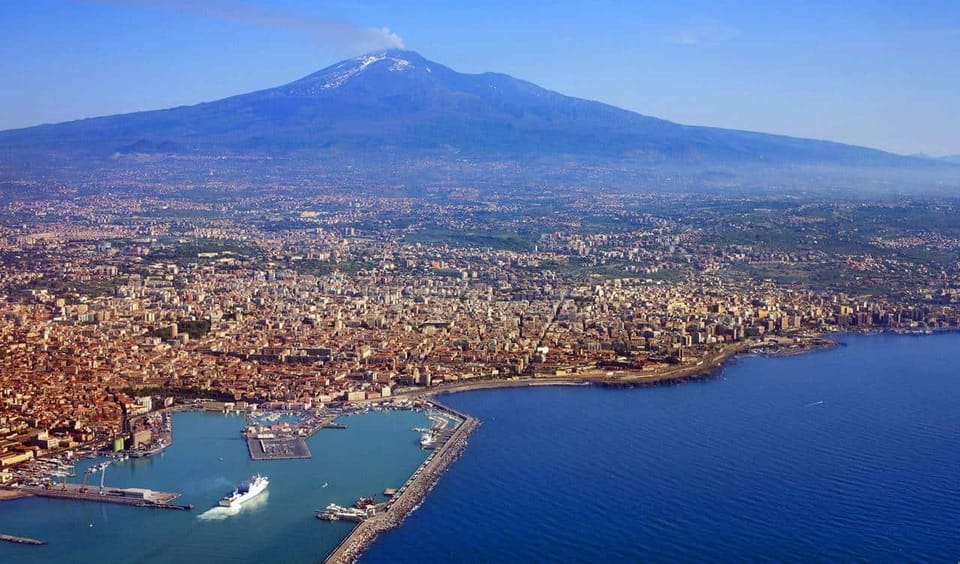 Etna excursion from Catania - Getting started: Lavika Tour office and a straightforward Catania pick-up