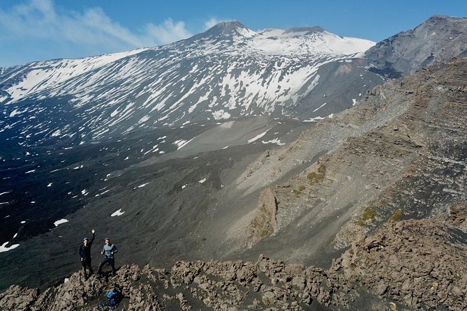 Etna Grantour - 4x4 & trekking - Private tour with lunch included - Lunch and tasting at MontataGrande: where the flavors land