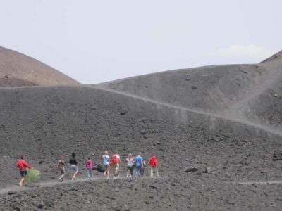 Etna: Jeep excursion and trekking suitable for everyone. Shoes and jacket provided free of charge. - Gear included means fewer worries (and better comfort)