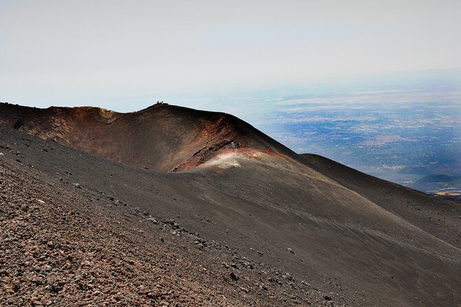 ETNA NORTH BASIC TOUR 2.000 mt - Views from 2,900 m: Leone and Bove when the weather cooperates