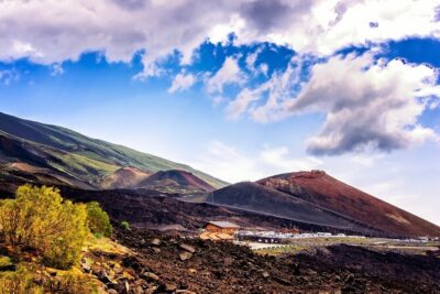 ETNA NORTH BASIC TOUR 2.000 mt - Piano Provenzana at 1,900 m: a real choice early