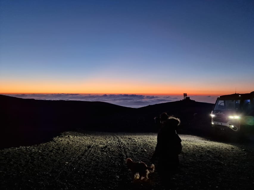 Etna North Sunset: Summit area & Craters of 2002 - Practical tips: shoes, sun, and the bumpy ride reality