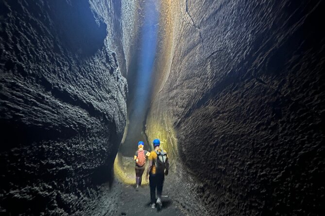 Etna Private Tour and Excursion - The lava tube stop: helmets and torches