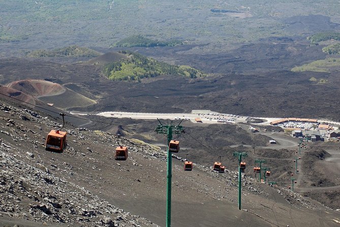 Etna & Taormina: Tasting, Cable car & off road to 2920m - Optional off-road to the crater rim up to about 2,900 m