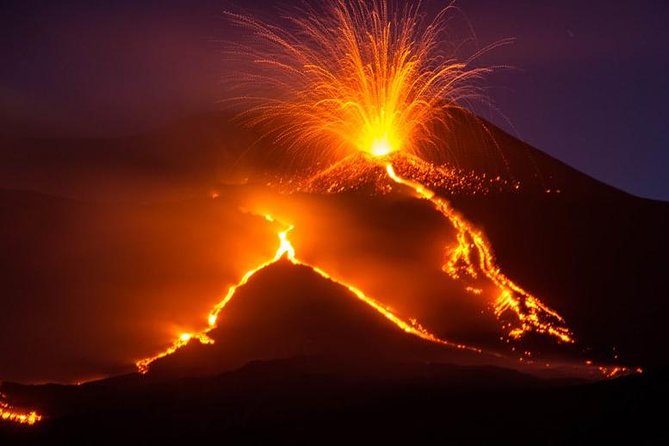 Etna Tour and Lunch in a Winery with Wine Tasting - Stop 1: Silvestri Craters views, lava history, and the 2,000-meter walk