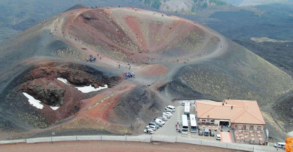 Etna Tour by Panoramic Bus - Catching the bus in Catania (and why timing matters)