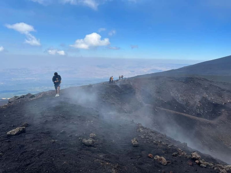 ETNA: TOUR GUIDATO DELL'ETNA CON PRELIEVO DA CATANIA - Piano Vetore photo stop: where your timing helps your photos