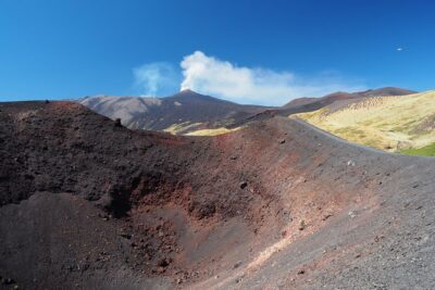 ETNA - Trekking to the Craters Eruption of 2002 - Lava, forest, and side craters: what you’ll actually see up close