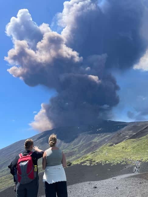 ETNA VOLCANO: Excursion to the Craters of 2002 - Walking the 2002 lava flow, then seeing Le Betulle up close