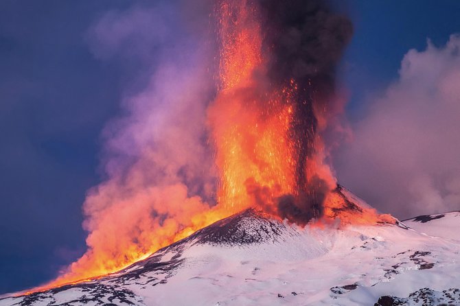 Etna: Winter excursion to 3.000mt - Gear and guide support: what’s included and what it changes for you