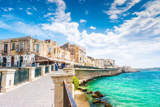 Excursion HALF DAY- Syracuse Greek Theatre and the island of Ortigia. - Tickets and money: what’s included vs. what you’ll pay for