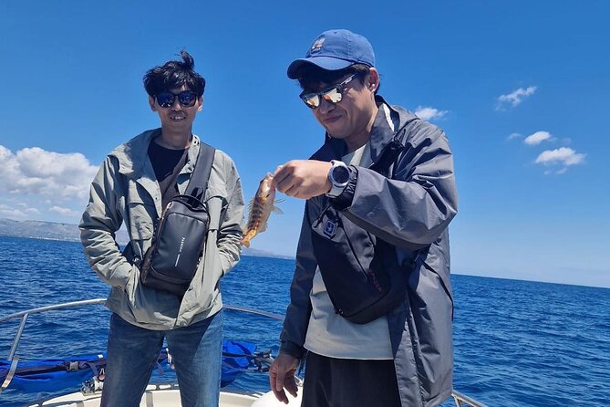 Fishing excursion in the Gulf of Noto for beginners - A 4-Hour Window to Learn Fishing and Enjoy Coves