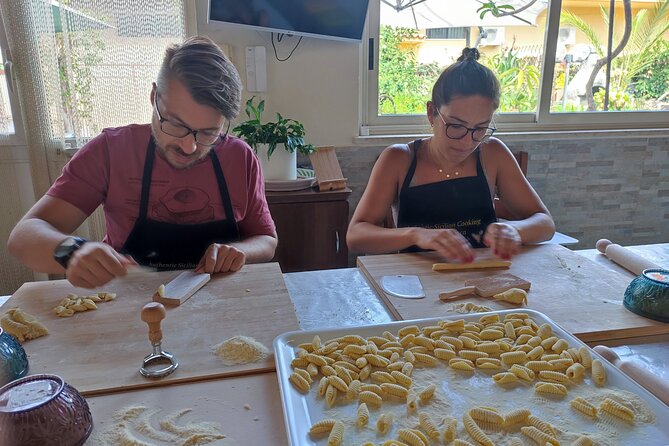 Fresh pasta and tiramisù class in Palermo - From first apron to full dinner: how the 2.5 hours usually feels
