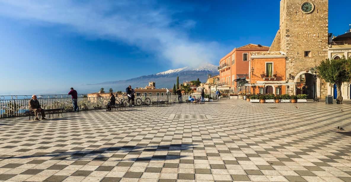 |FROM CATANIA| Etna and Taormina Tour [PRIVATE TOUR] - Taormina’s Greek Theater: the view angle is the whole point