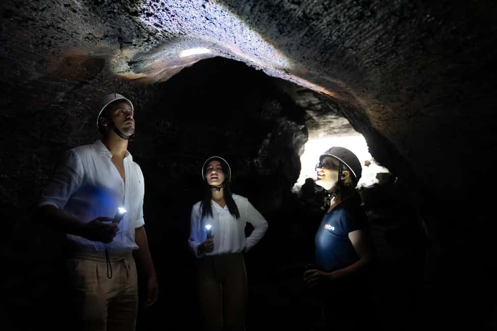 From Catania: Mount Etna Sunset Tour with Tasting and Cave - Tips That Make the Tour Easier (and More Comfortable)