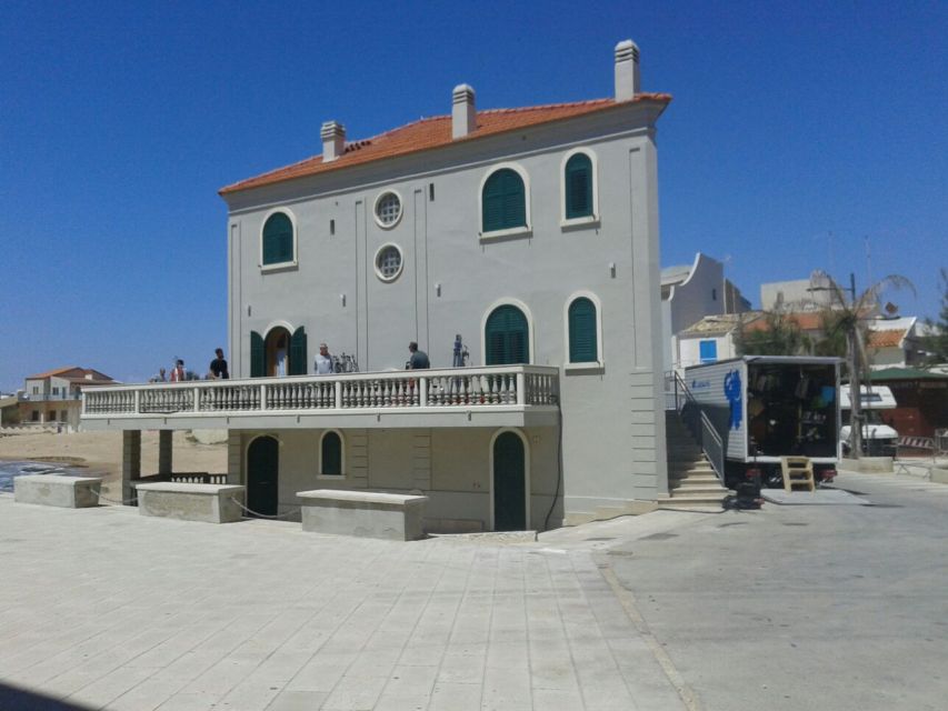 From Catania: Southeast Sicily Inspector Montalbano Tour - From Catania pickup to a full day of southeast Sicily driving
