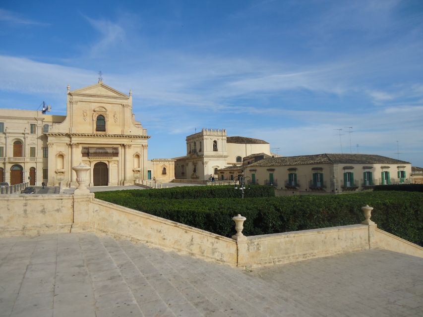 From Catania: Syracuse and Noto Culture and History Tour - Ortigia Island: cathedral stop, 2,000-year alleys, and how to use your free time