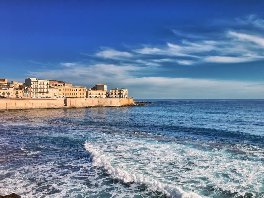 From Catania: Syracuse, Ortygia, and Noto Tour - Audio guide versus a live guide: what you should expect in the real world