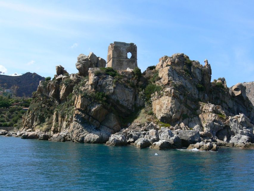 From Cefalù: Coast To Coast Morning Tour With Boat Trip - Sicily Morning on the Water: What This 3-Hour Cefalù Trip Feels Like