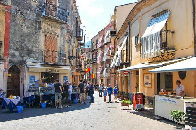 From Cefalu: Gratteri and Castelbuono, Sicilian villages and aperitif - Gratteri at 700 meters: the Tyrrhenian Sea terrace stop
