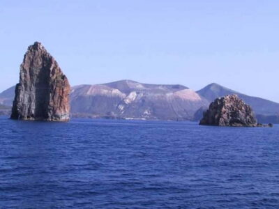 From Lipari: Boat Tour to Salina with Stops - Where You Meet and How the Timing Usually Feels
