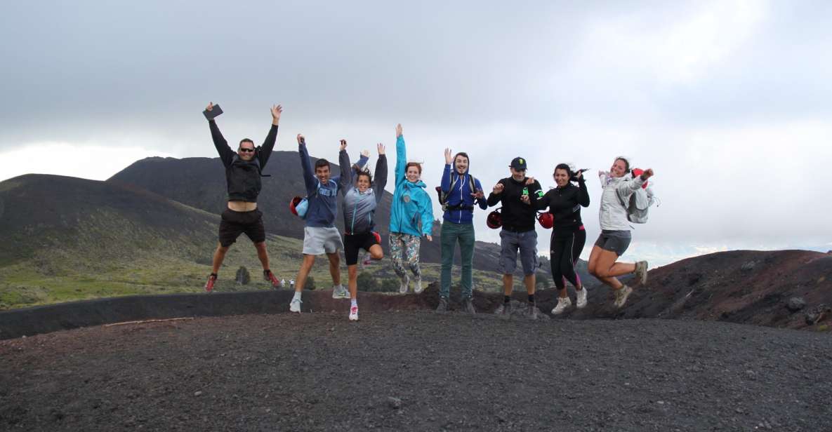From Syracuse: Etna Tour with Light Lunch and Wine Tasting - Pickup, Van Ride, and the Small-Group Advantage