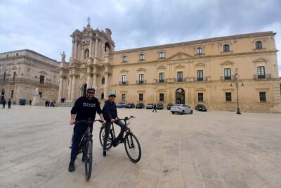 From Syracuse: Ortigia Bike Tour - PRIVATE - Natural Spring and City Monuments: A Stop That Breaks Up the Ride