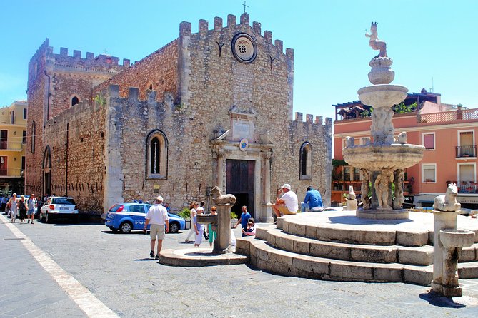 From Syracuse: Private Taormina and Castelmola tour with lunch - Bar Turrisi almond wine, homemade bread, and the lunch stop that actually matters