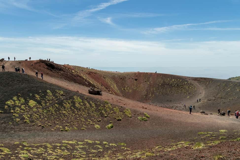 From Taormina Area: Mount Etna tour - Option 2: The 2,900m experience (cable car + 4x4 + main crater area)