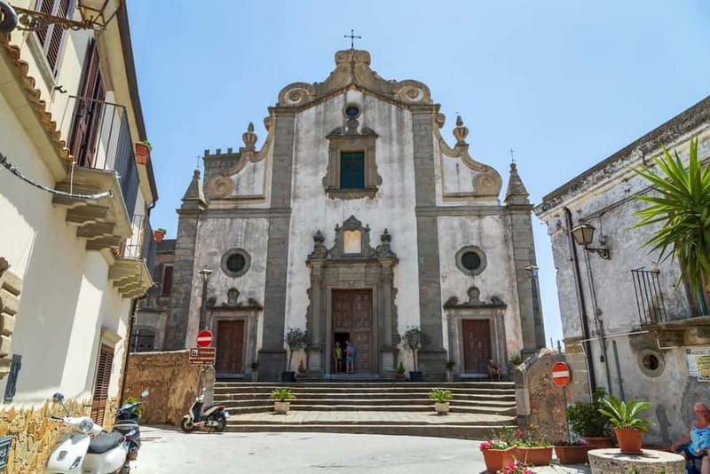 From Taormina Area: The Godfather Sicily Tour - 6 hours in practice: walking, timing, and what to wear