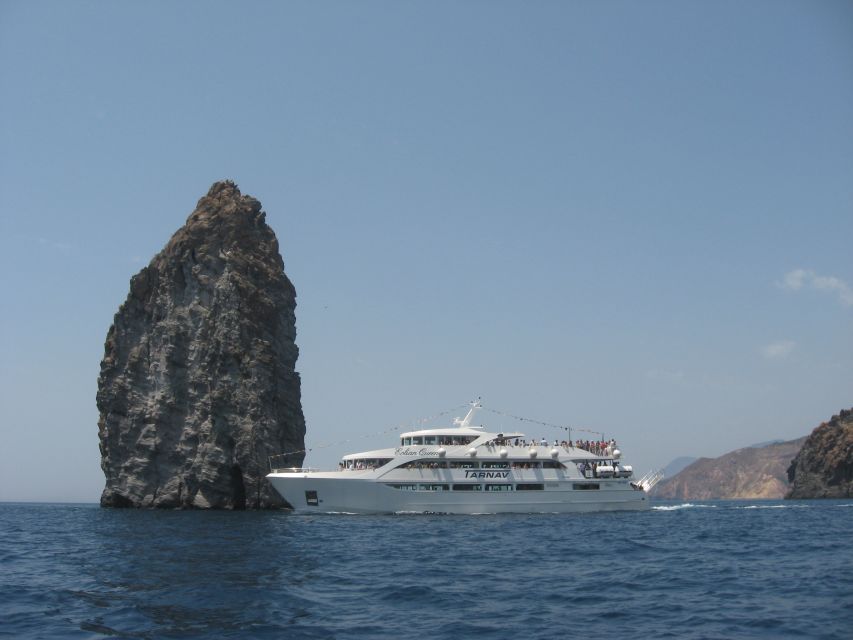 From Taormina: Lipari and Vulcano Mini Cruise Aeolian Tour - Vulcano: black beach, photo stops, and warm-water relaxation