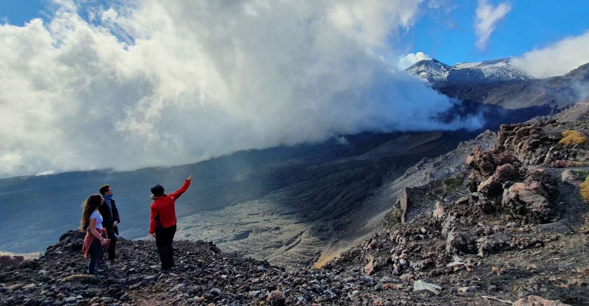 From Taormina or Catania: Private Full-Day Mount Etna Hike - Picnic lunch and what’s in that packed meal