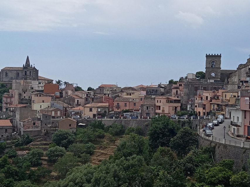 From Taormina or Messina Harbor: Private Godfather Tour - Bar Vitelli granita or wine in the wedding square