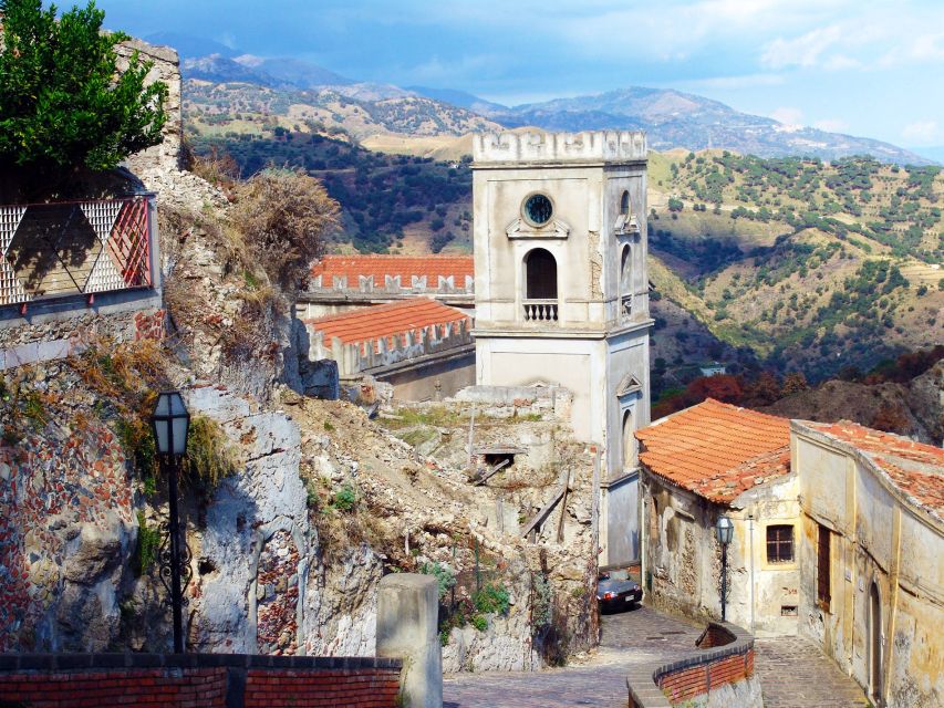 From Taormina: Private Godfather Tour with Lunch - Should you book the Private Godfather Tour with Lunch?
