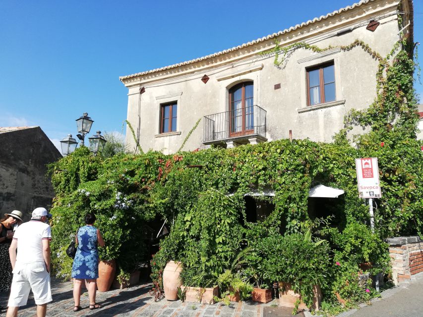 From Taormina: The Godfather Movie Tour of Sicily Villages - Bar Vitelli break: free time, shopping, and a real stop-in feeling