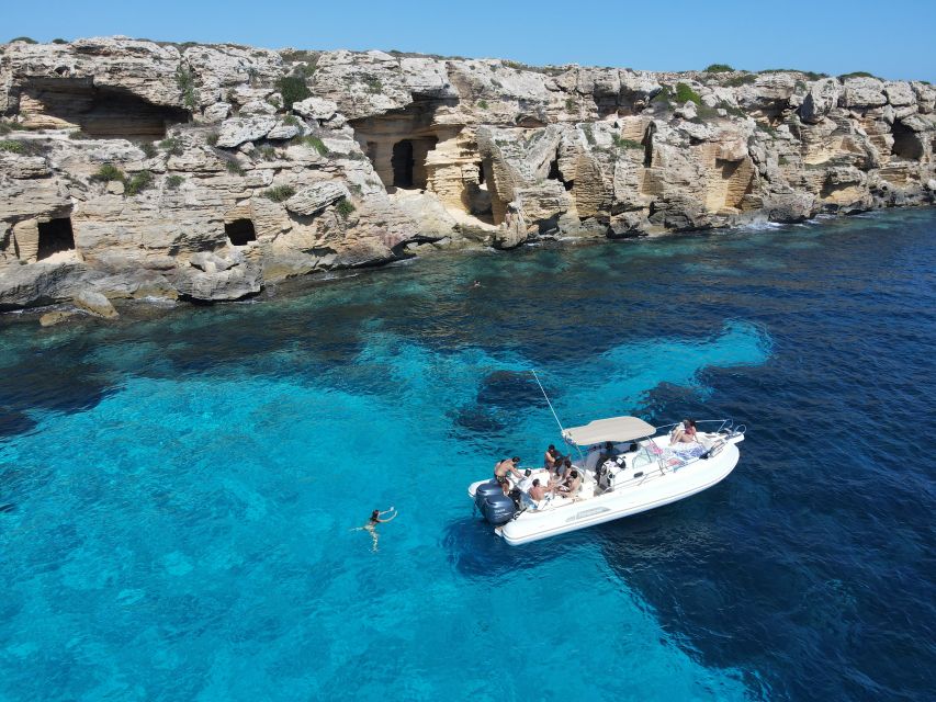 From Trapani: Favignana and Levanzo Full Day Cruise - Grotta degli Innamorati: flashlight snorkeling in a real cave